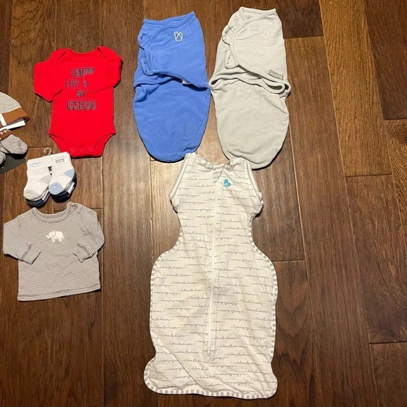 Carter's Nike & Others Infant Clothing Swaddles Lot Newborn - Picture 2 of 8